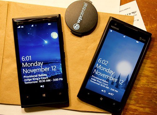 �Z����WP�֙C�Ĕz���Q��Lumia900����Lumia920
